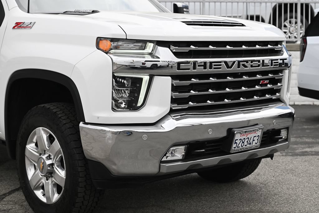Used 2021 Chevrolet Silverado 2500 LTZ w/ LTZ Premium Package AWD/4WD image 10