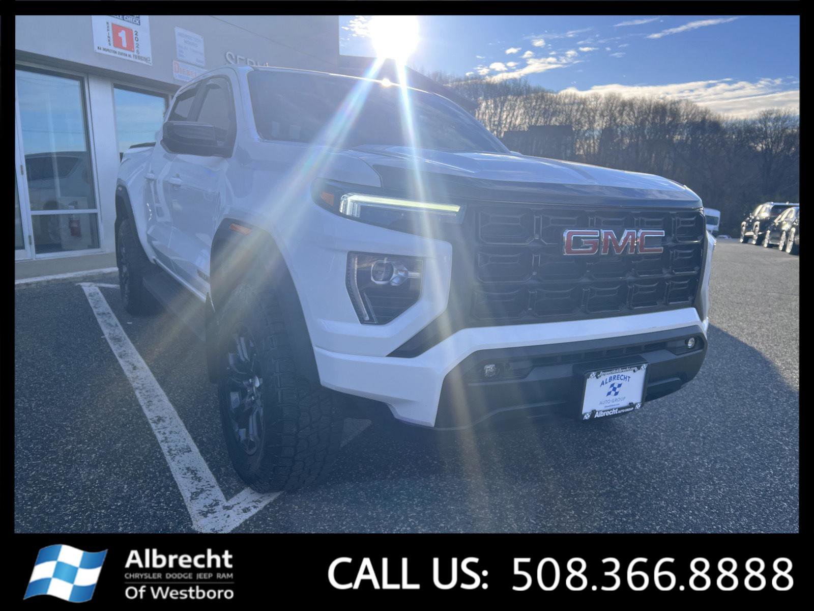 Used 2023 GMC Canyon Elevation w/ Convenience Package image 7