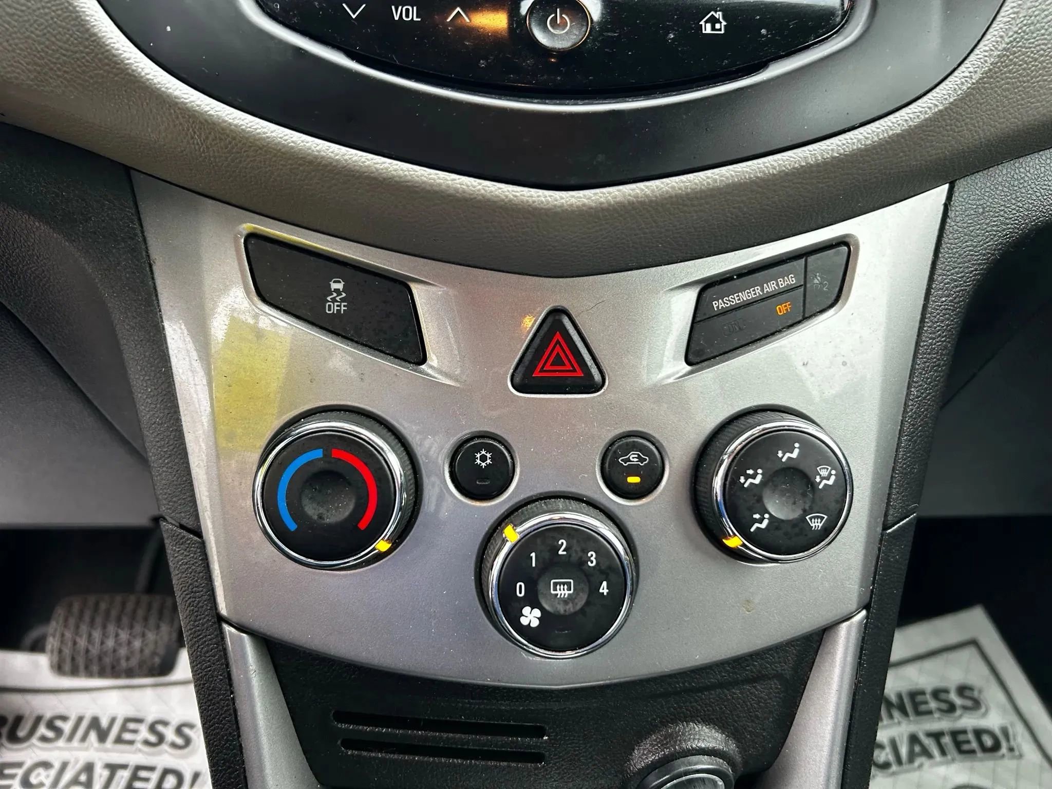 Used 2016 Chevrolet Trax LT w/ LT Convenience Package FWD image 20