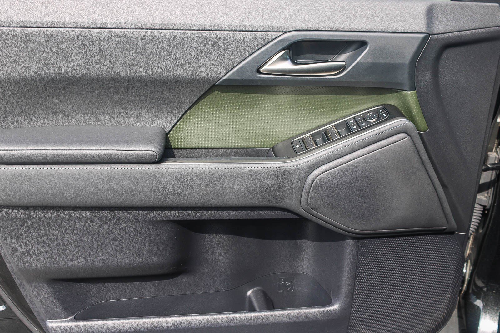 Used 2024 Lexus GX 550 image 21