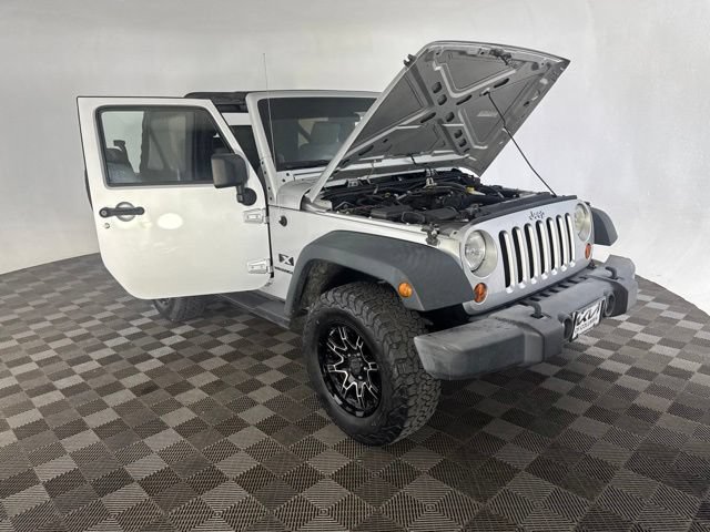 Used 2008 Jeep Wrangler X AWD/4WD image 14