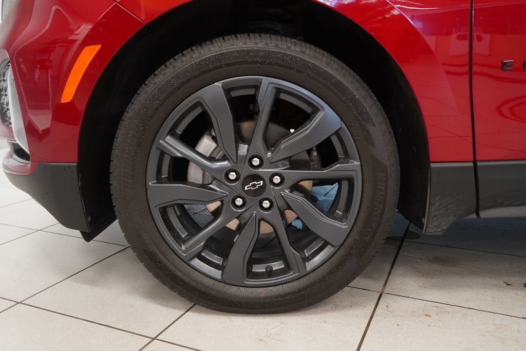 Certified 2023 Chevrolet Equinox RS FWD image 18