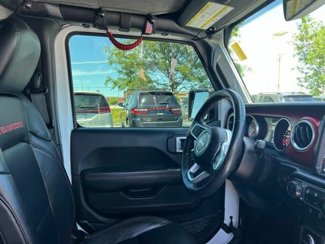 Used 2018 Jeep Wrangler Unlimited Rubicon w/ Dual Top Group AWD/4WD image 40