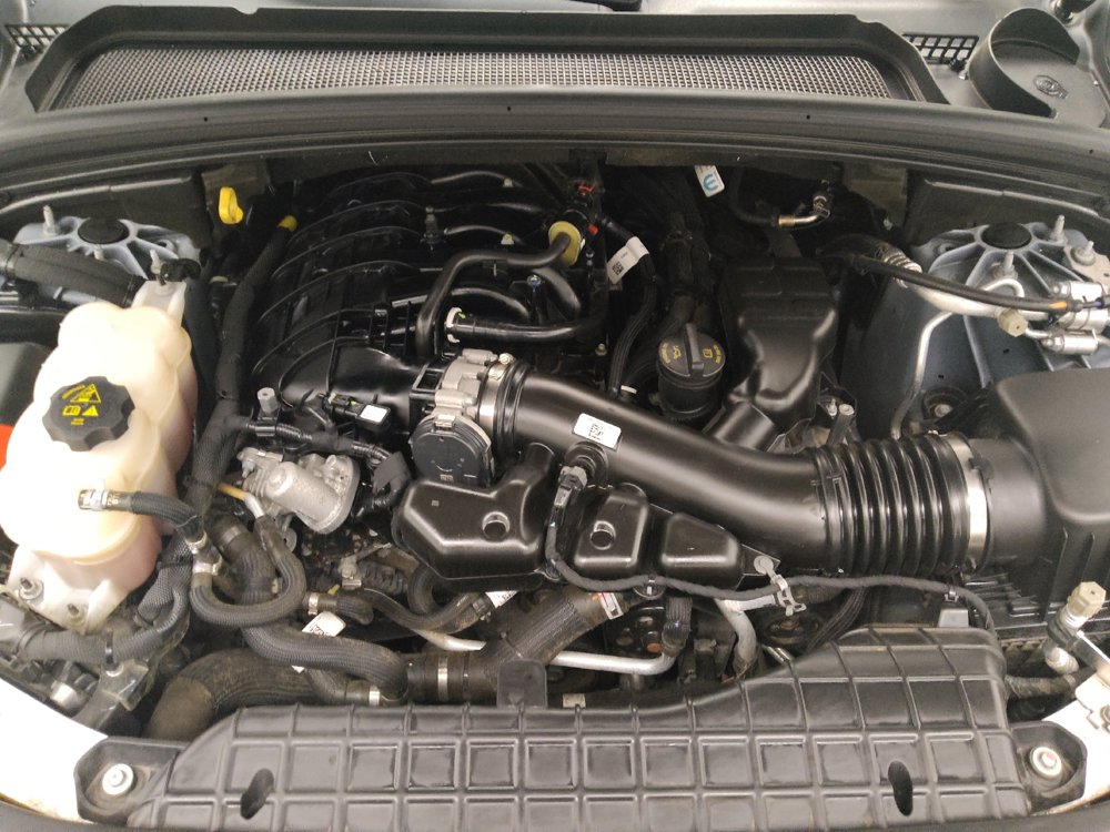 Used 2024 Jeep Grand Cherokee Laredo w/ Trailer Tow Package RWD image 30
