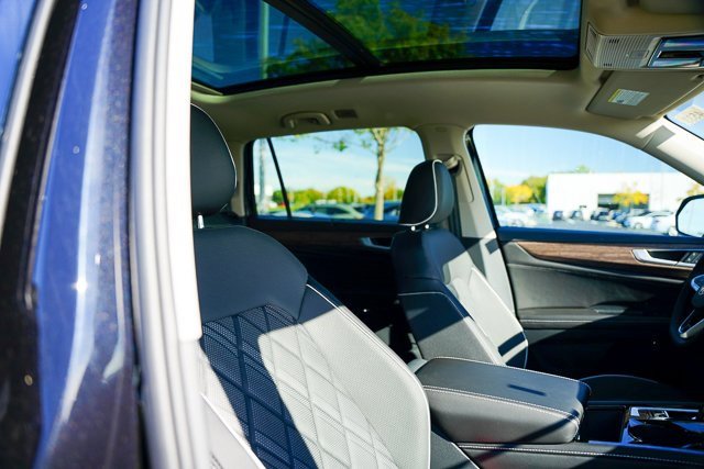 New 2026 Volkswagen Atlas SEL Premium R-Line image 38