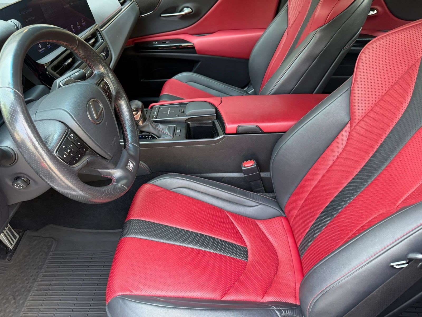 Certified 2022 Lexus ES 350 F Sport w/ Accessory Package FWD image 5