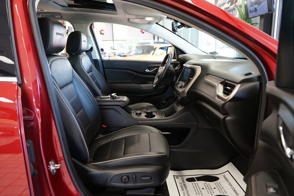 Used 2022 GMC Acadia Denali AWD/4WD image 45