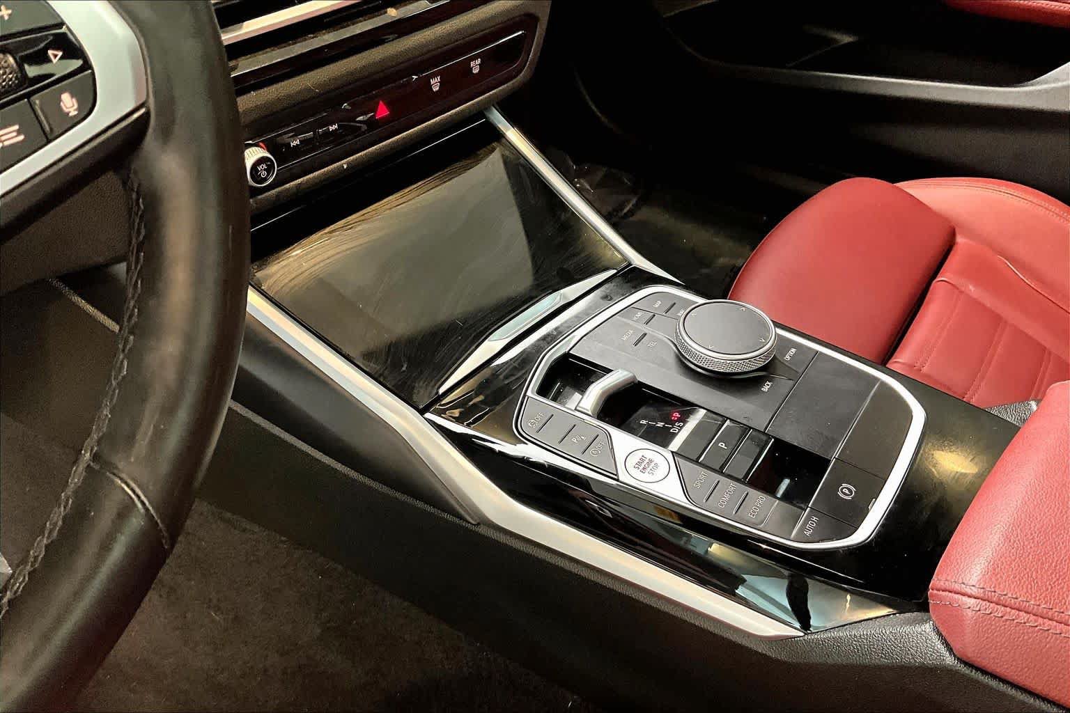 Used 2024 BMW 230i Coupe w/ M Sport Package RWD image 17
