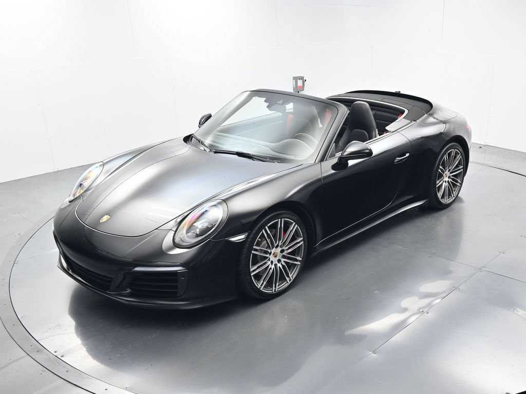 Certified 2019 Porsche 911 Carrera 4S AWD/4WD image 40