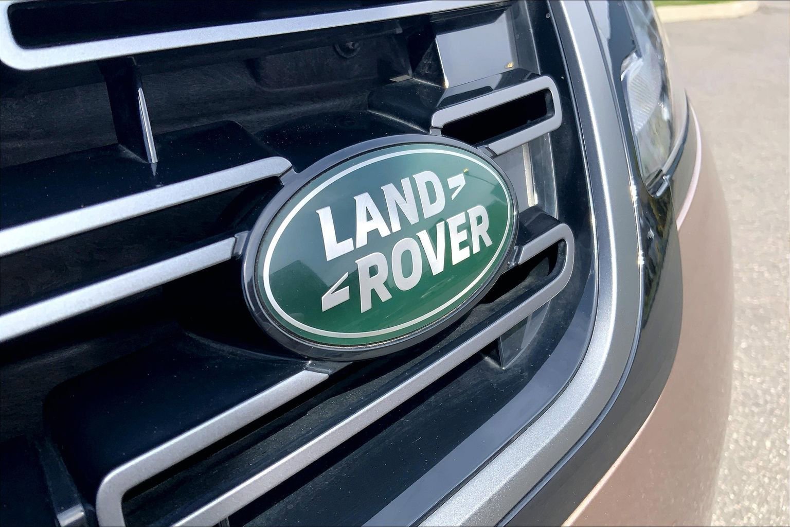 Used 2026 Land Rover Range Rover Evoque S image 31