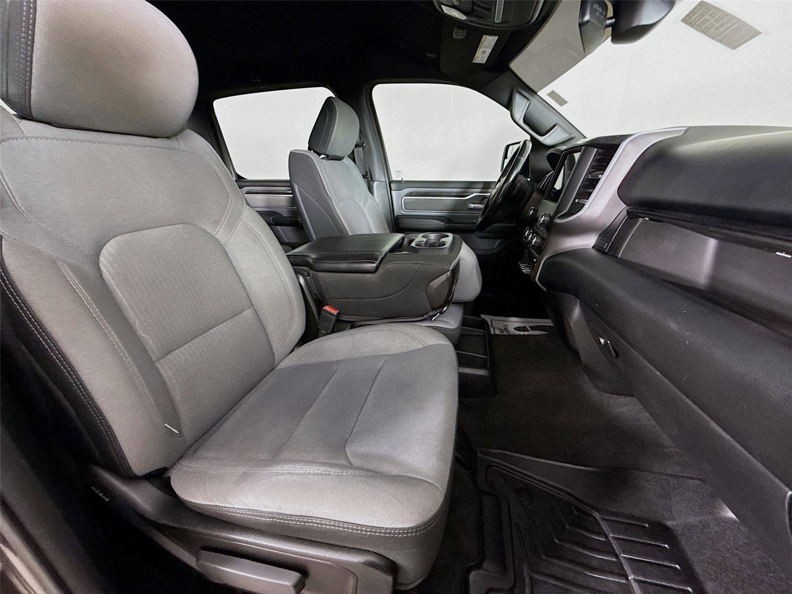 Used 2021 RAM 1500 Big Horn AWD/4WD image 27