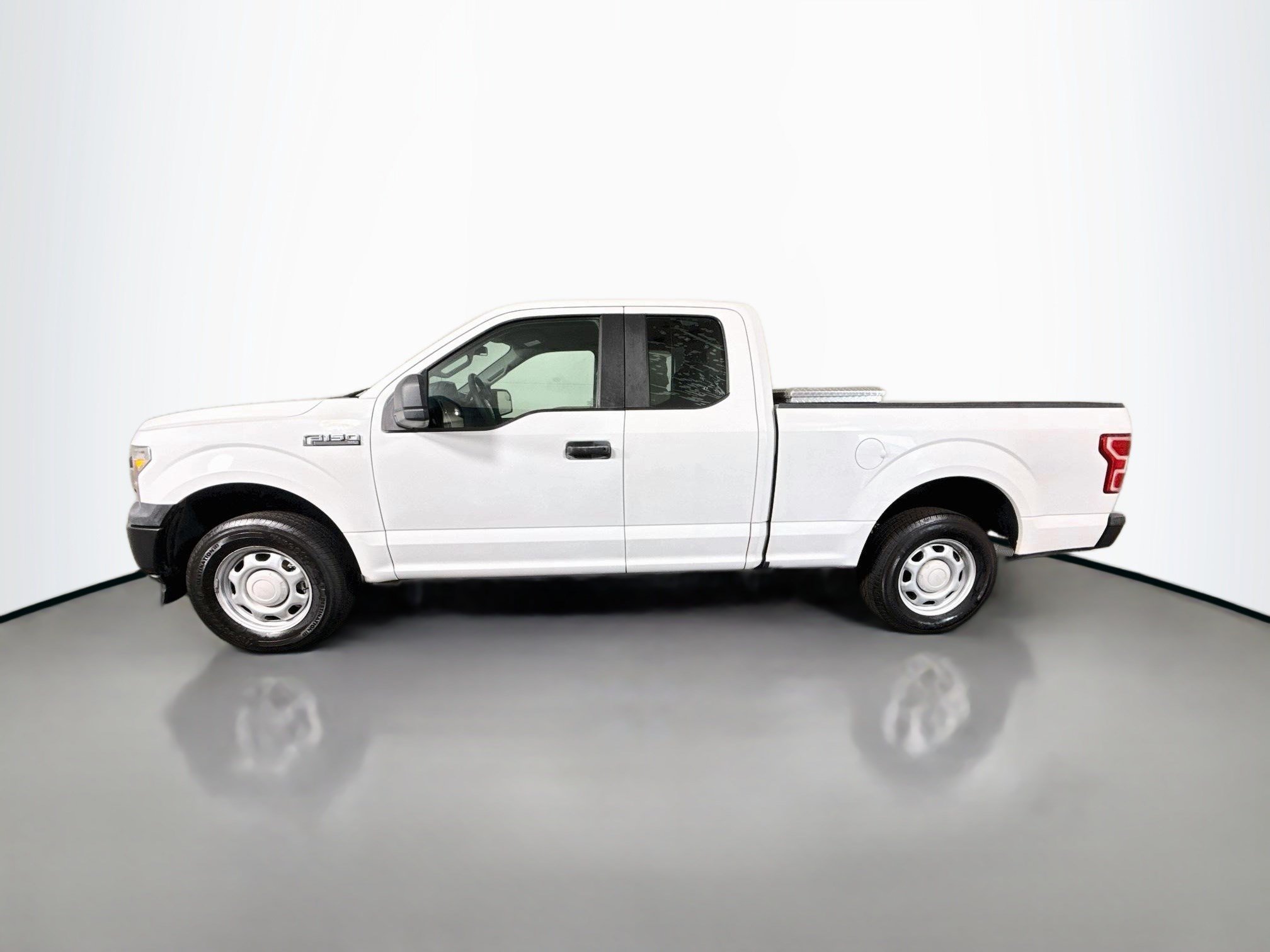 Used 2018 Ford F150 XL w/ Trailer Tow Package RWD image 6