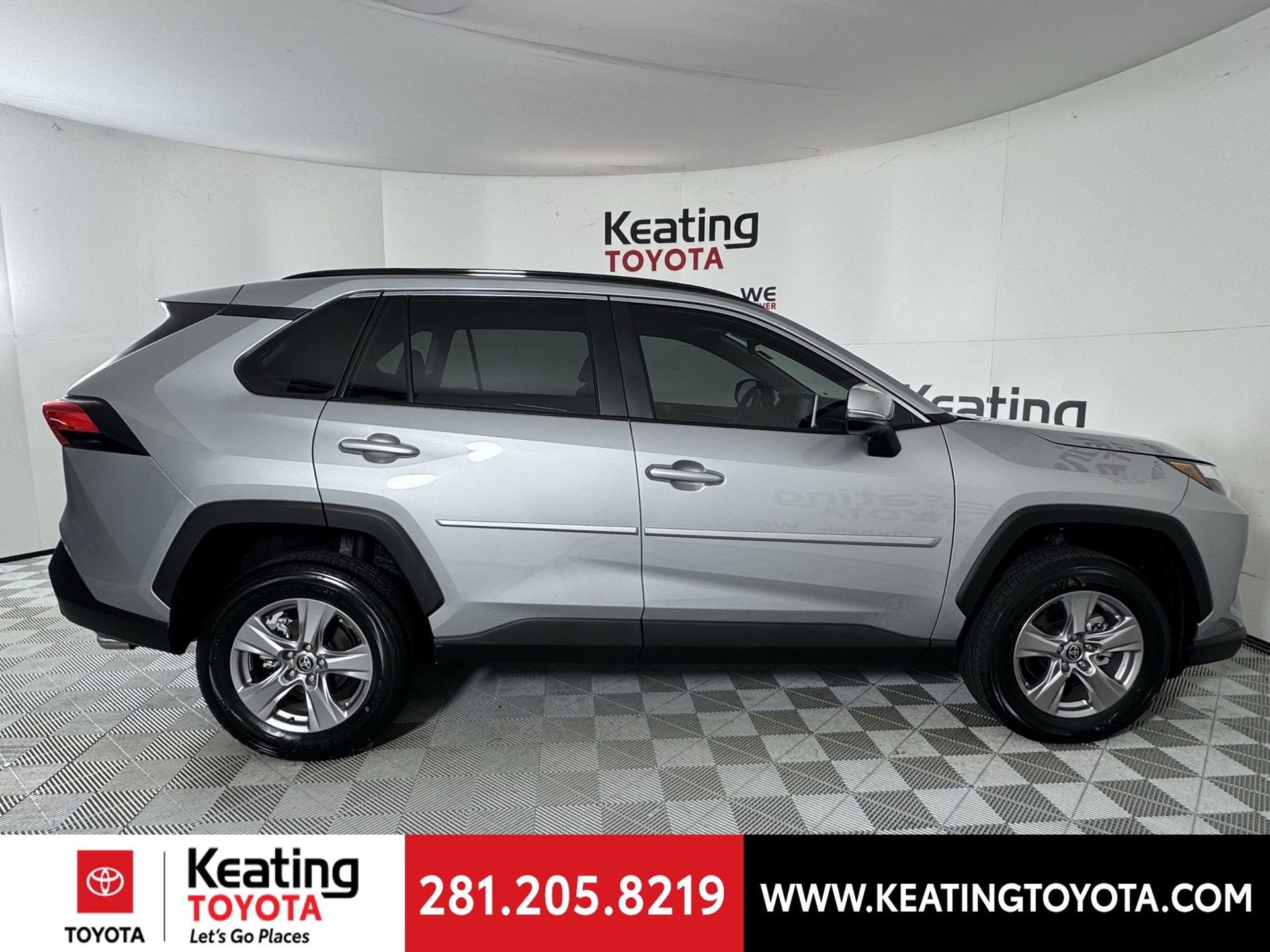 Certified 2025 Toyota RAV4 XLE image 3