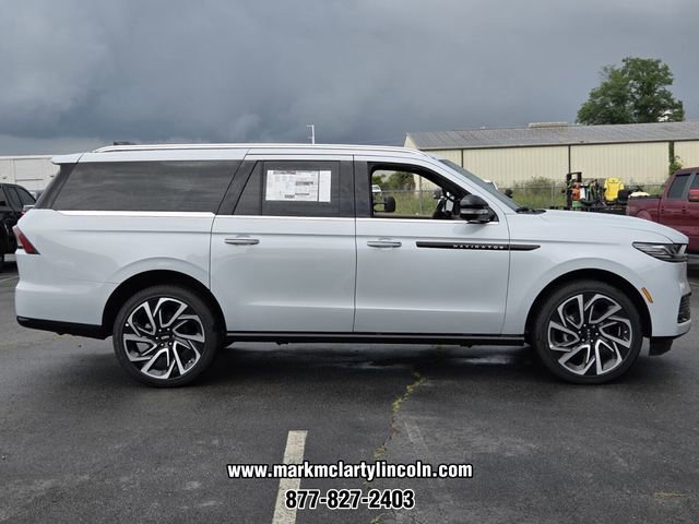 New 2026 Lincoln Navigator L Black Label AWD/4WD image 6