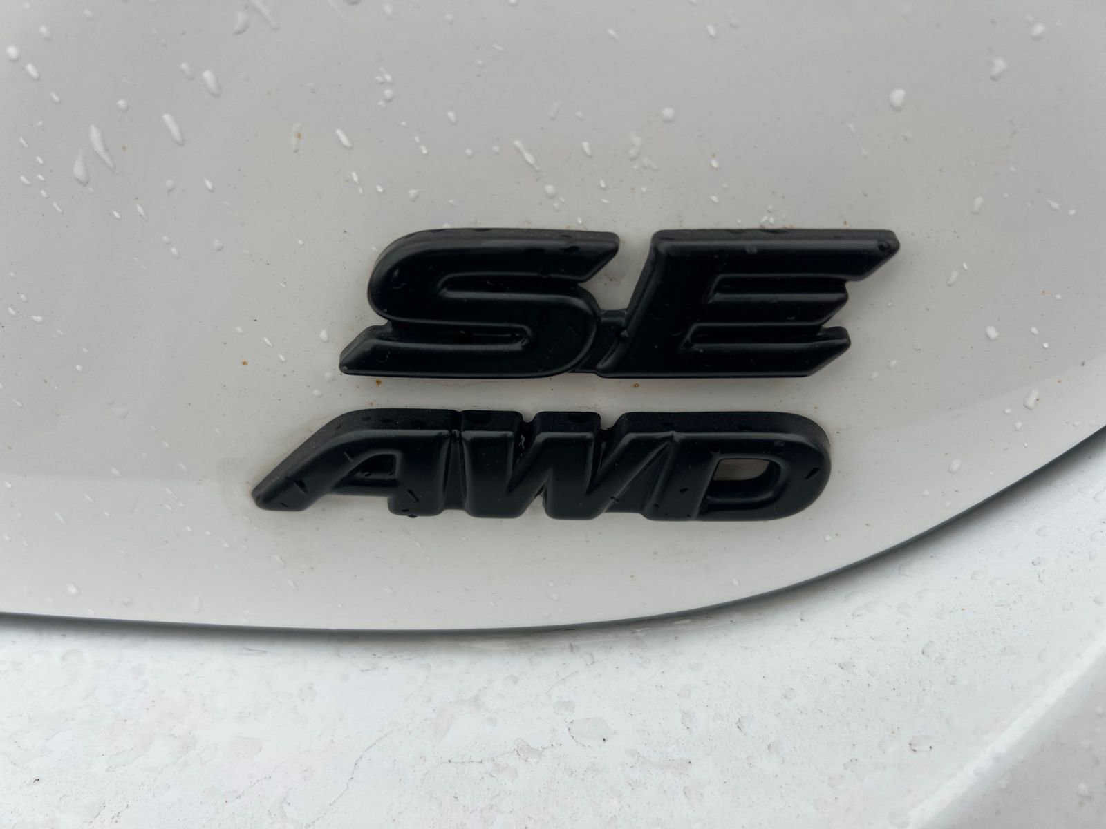 Used 2021 Toyota Camry SE w/ Cold Weather Package image 29