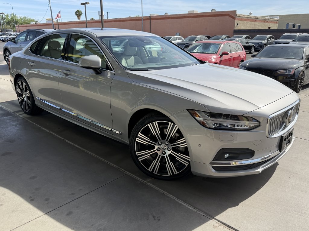 Used 2024 Volvo S90 B6 Plus w/ Protection Package Premier AWD/4WD image 6