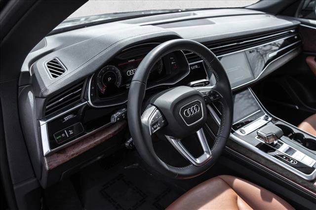 Used 2025 Audi Q8 Premium Plus w/ Premium Plus Package image 10
