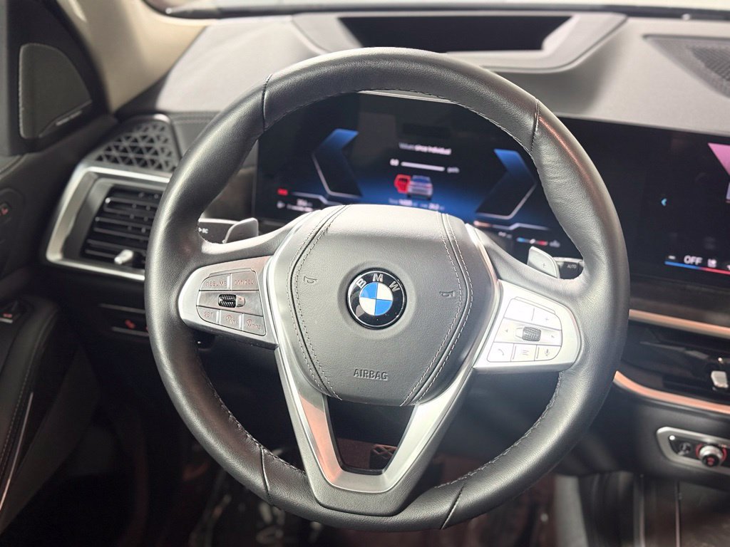 Used 2026 BMW X7 xDrive40i AWD/4WD image 12