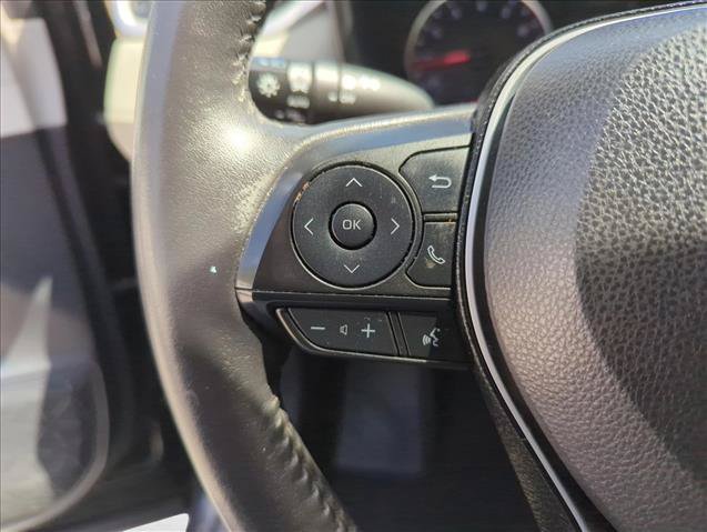 Certified 2020 Toyota RAV4 XLE Premium AWD/4WD image 19