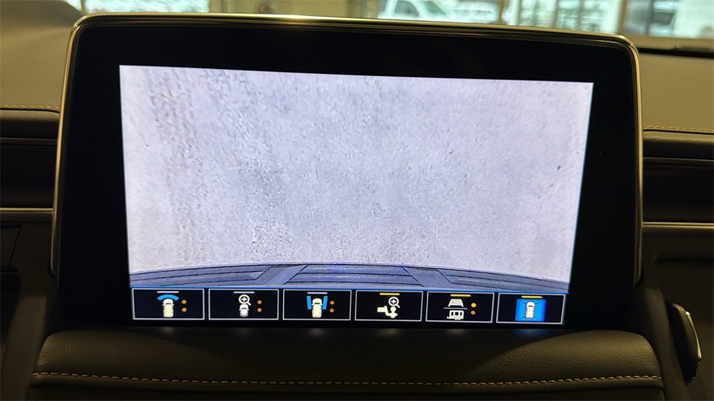 Used 2021 GMC Yukon AT4 w/ AT4 Premium Plus Package image 45