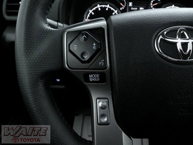 Used 2022 Toyota 4Runner Limited image 12