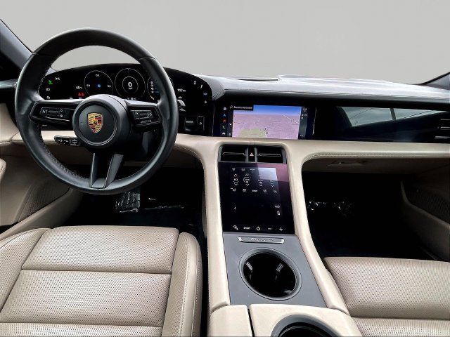 Used 2020 Porsche Taycan 4S AWD/4WD image 9