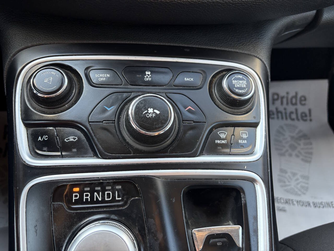 Used 2015 Chrysler 200 Limited FWD image 23