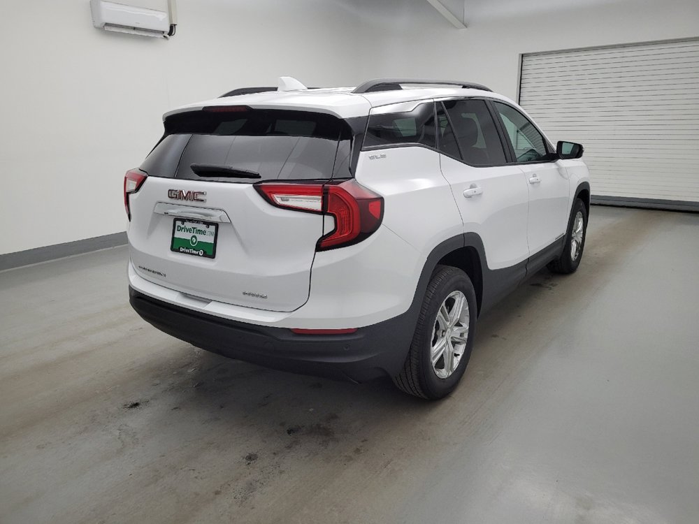 Used 2023 GMC Terrain SLE w/ Driver Convenience Package AWD/4WD image 9