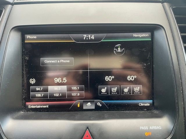 Used 2015 Ford Taurus Limited FWD image 18