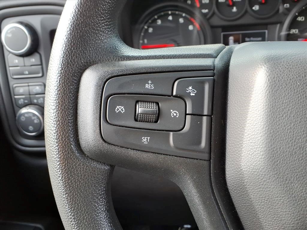 Certified 2025 Chevrolet Silverado 2500 Custom w/ Custom Value Package image 27