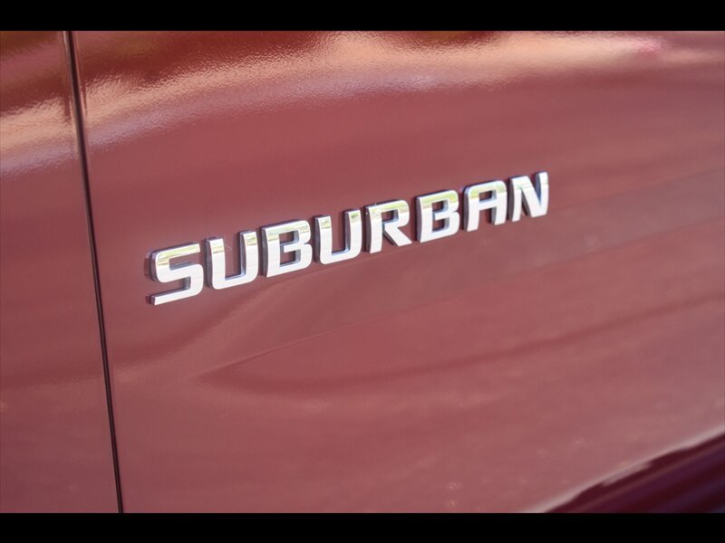 Used 2017 Chevrolet Suburban LS RWD image 51