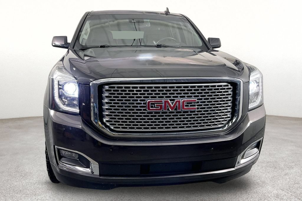 Used 2016 GMC Yukon Denali w/ Open Road Package AWD/4WD image 5