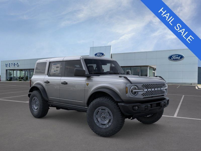 New 2025 Ford Bronco Badlands w/ Sasquatch Package AWD/4WD image 7