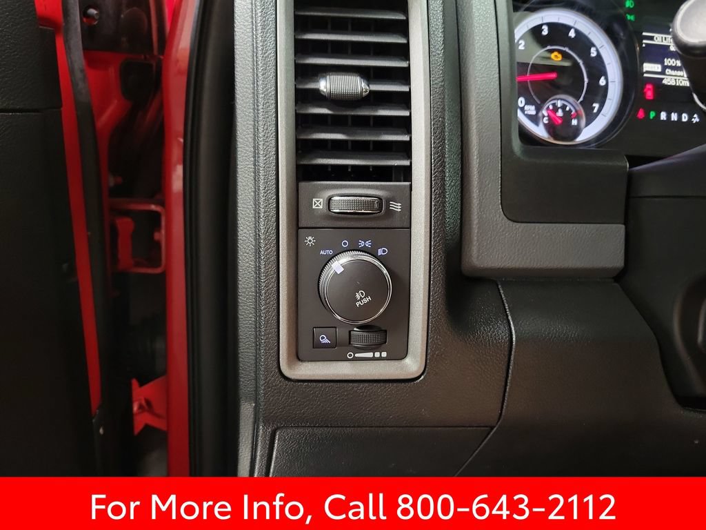 Used 2015 RAM 1500 Express AWD/4WD image 19