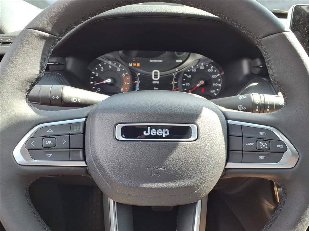 New 2026 Jeep Compass Latitude AWD/4WD image 21
