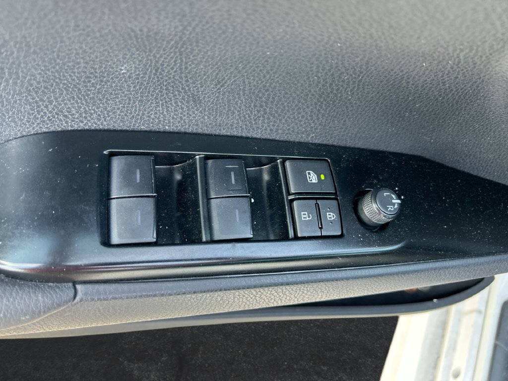 Certified 2026 Toyota Camry SE FWD image 13