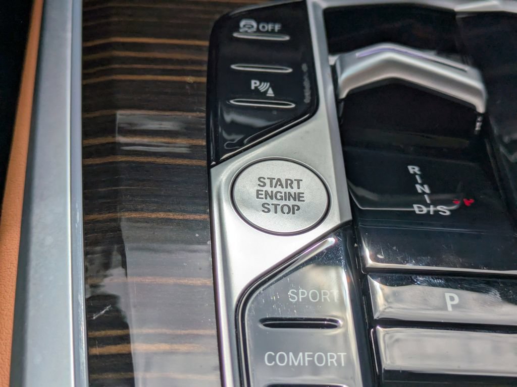 Used 2026 BMW X5 sDrive40i w/ Climate Comfort Package RWD image 31