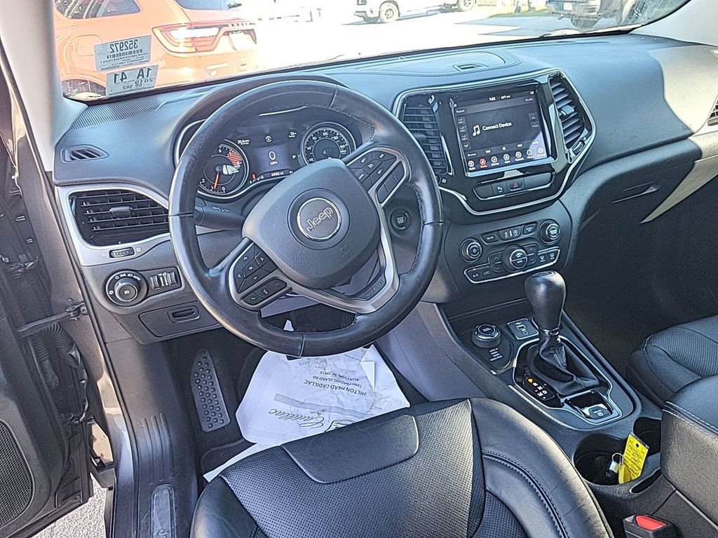 Used 2019 Jeep Cherokee Limited AWD/4WD image 5