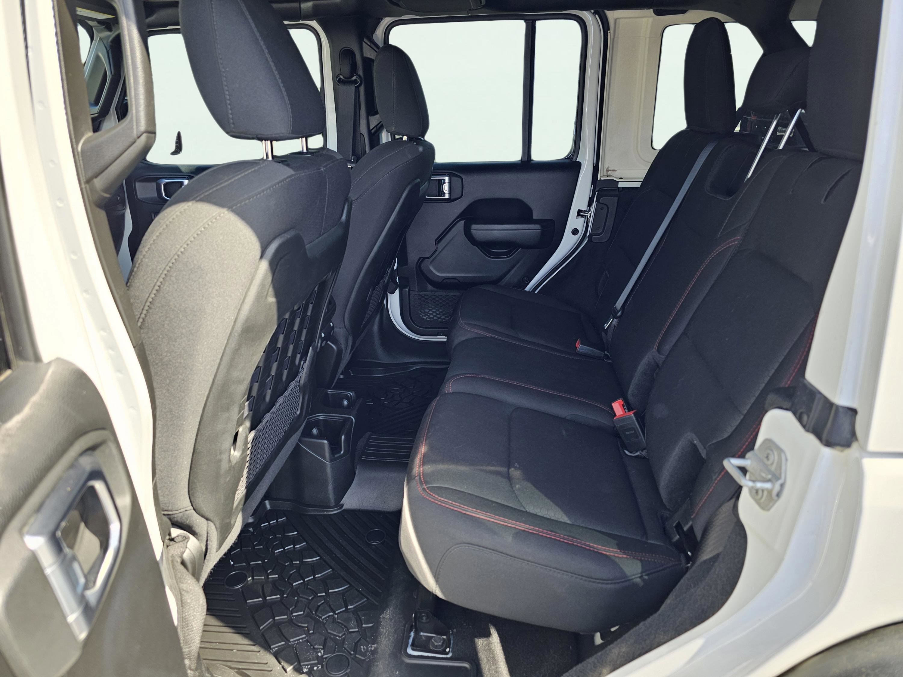 Used 2023 Jeep Wrangler Unlimited Rubicon image 63