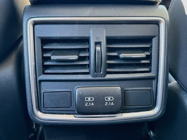 Used 2024 Subaru Forester Limited AWD/4WD image 30