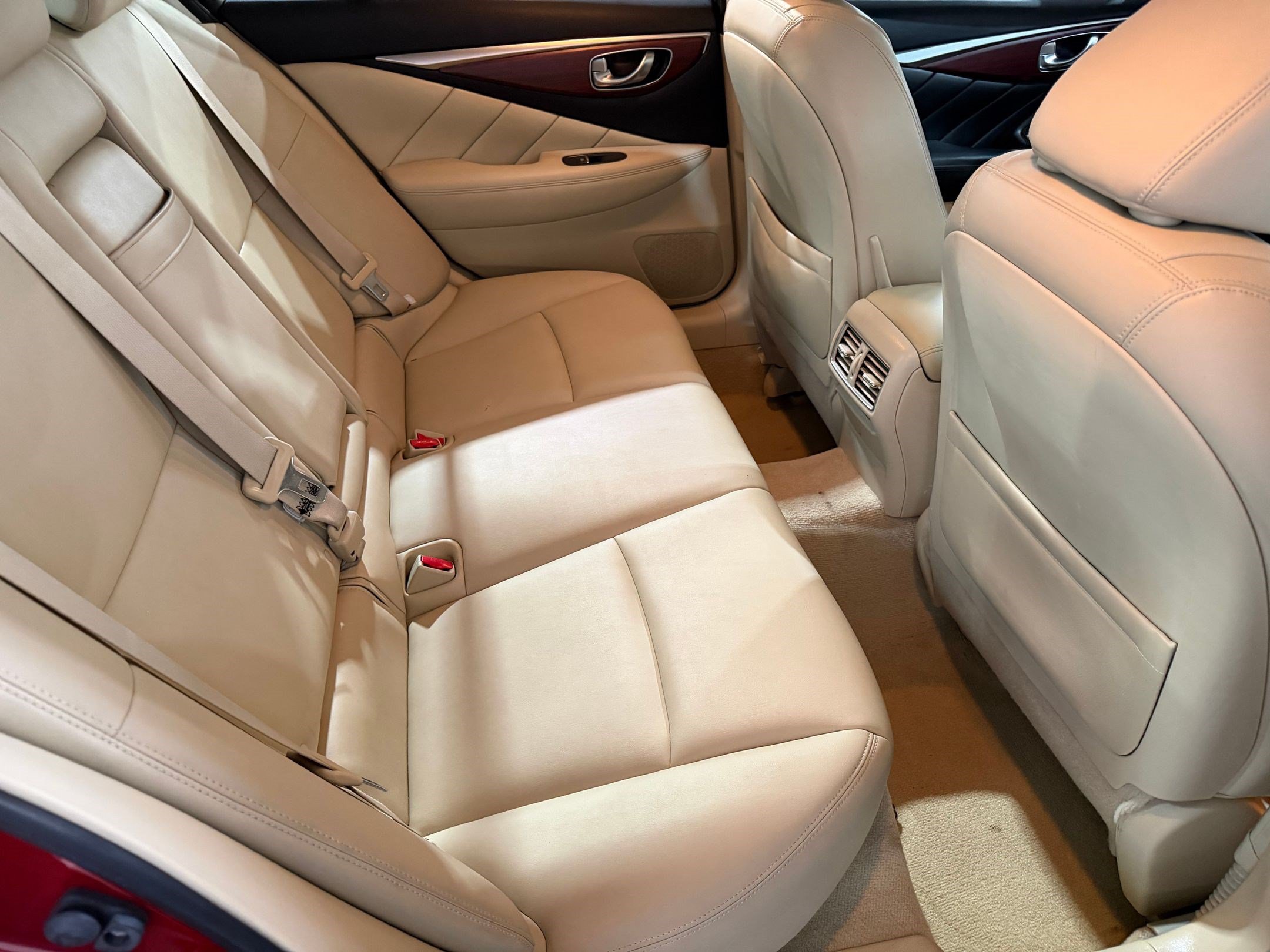 Used 2015 INFINITI Q50 Premium w/ Navigation Package RWD image 36