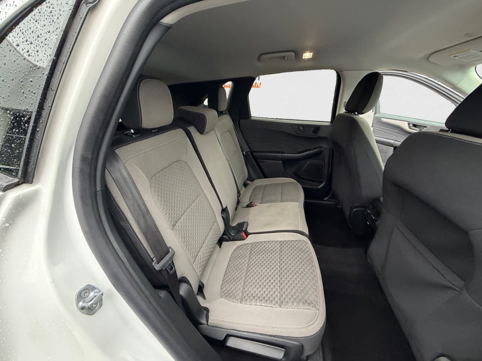 Used 2022 Ford Escape SE w/ Cold Weather Package AWD/4WD image 24