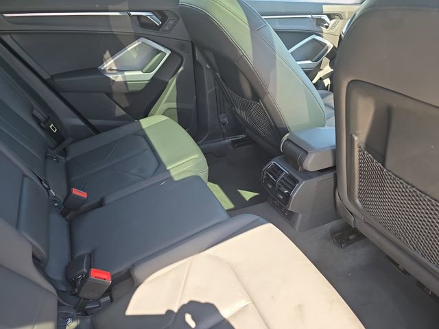 Used 2021 Audi Q3 2.0T Premium w/ Convenience Package AWD/4WD image 13