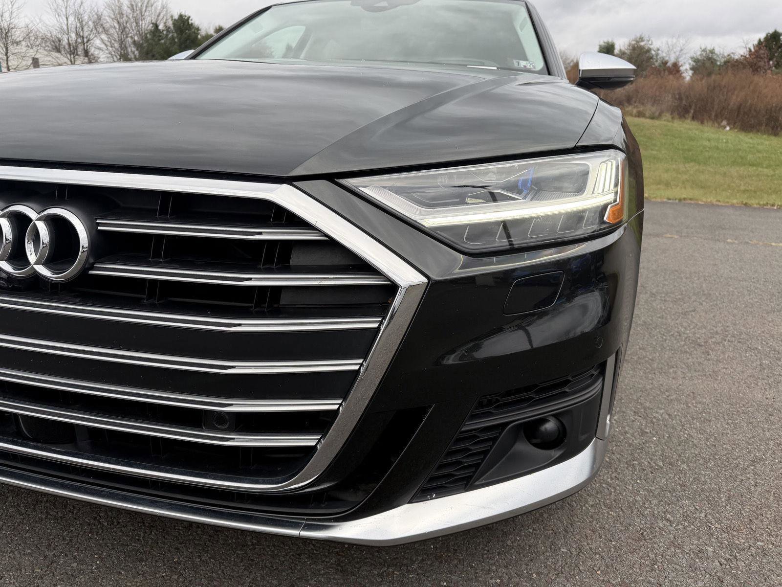 Used 2020 Audi S8 L w/ S8 Executive Package image 13