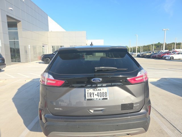Used 2022 Ford Edge SEL AWD/4WD image 7