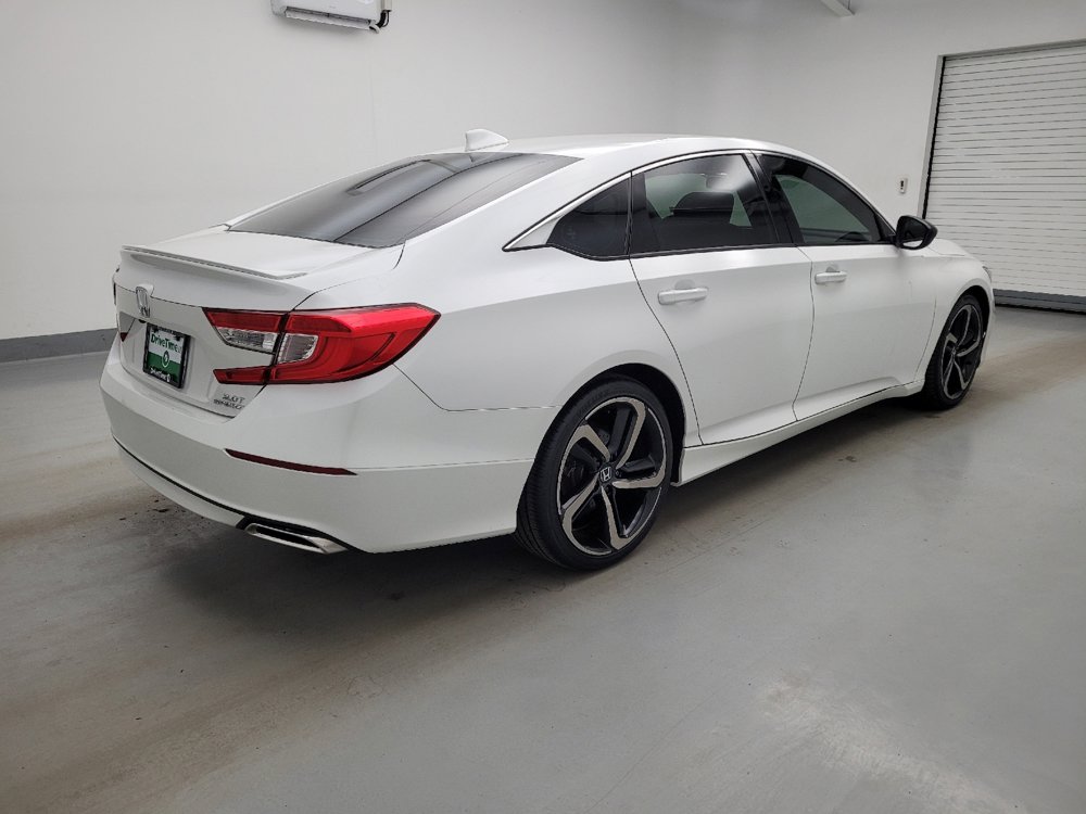 Used 2018 Honda Accord Sport image 10