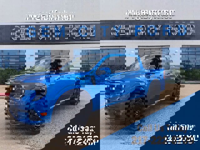 New 2025 Ford Maverick Lobo