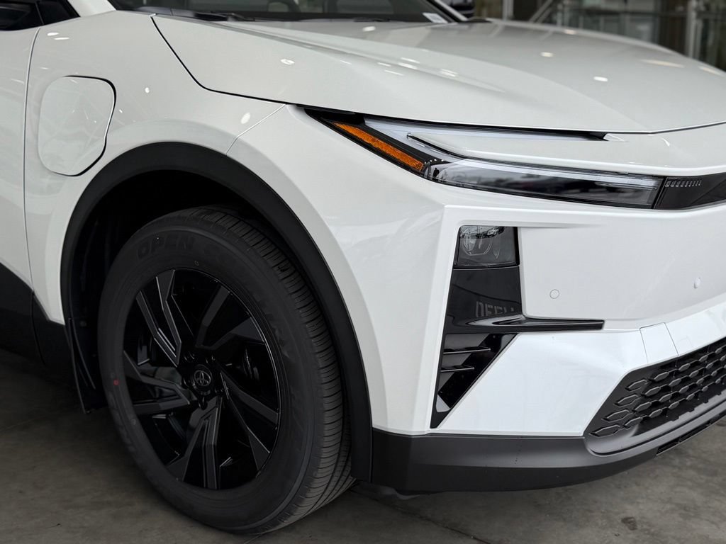 New 2026 Toyota C-HR AWD/4WD image 8
