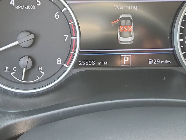 Used 2025 Nissan Sentra SR FWD image 15