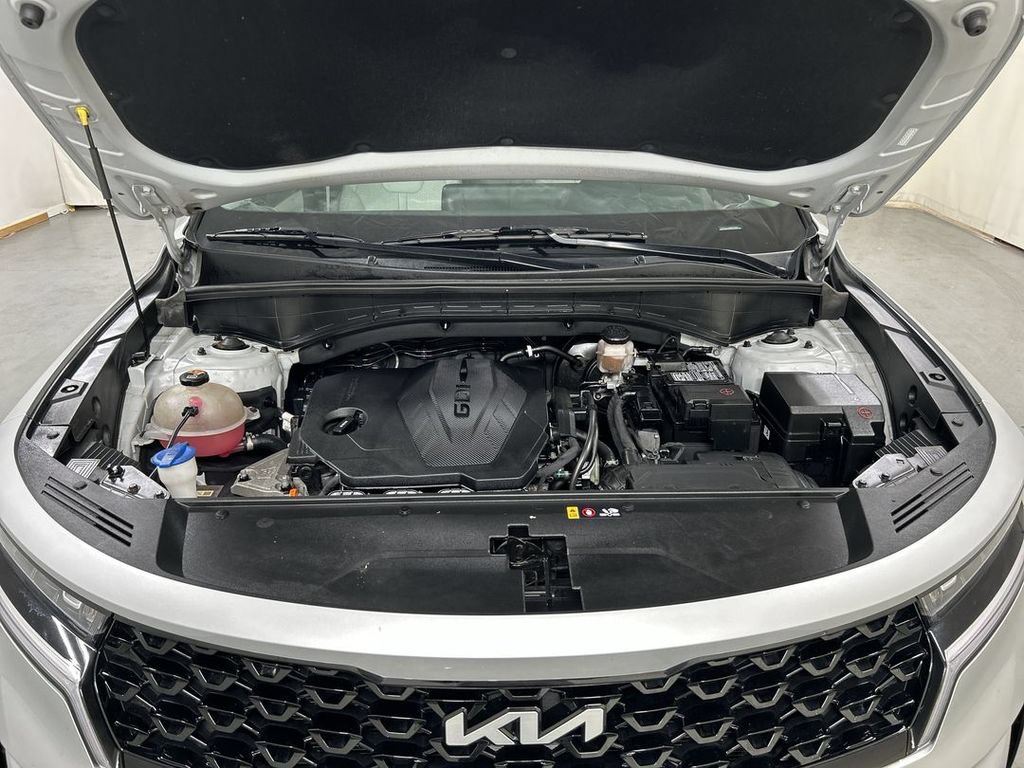 Used 2022 Kia Sorento S FWD image 25